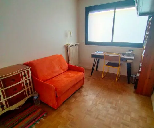 Chambre de 10m2 à louer sur Paris 20