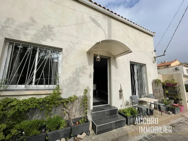 Valras-Plage! Belle maison T4 de 110 m2 avec petite cour à