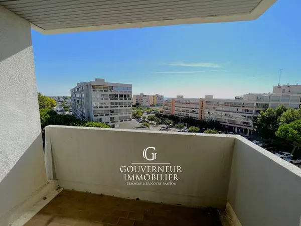 Spacieux T2 belle vue dégagée aperçu mer et étangs