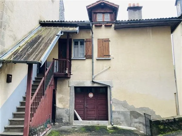 APPARTEMENT T4 AVEC GARAGE