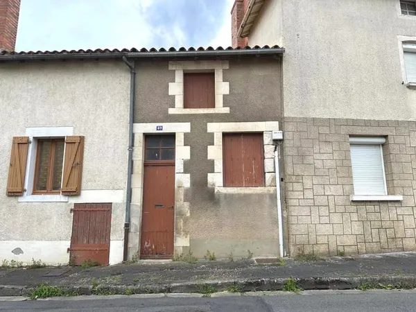 Maison à rénover au coeur de Montmorillon