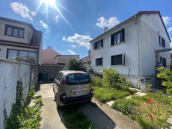 Maison Nanterre 10 pièce(s) 280 m2 surface utile