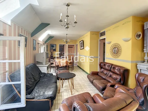 Appartement T4 avec Terrasse - remise et parking