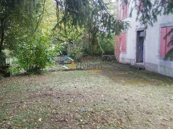 Maison Roussines 189m2 128900€