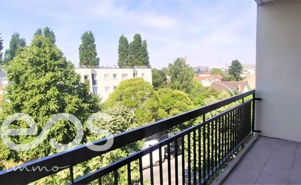 Appartement 71m² / 3 pièces / Balcon et cave