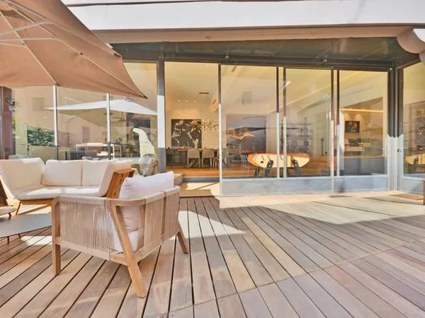 Loft 4 pièces 245 m²