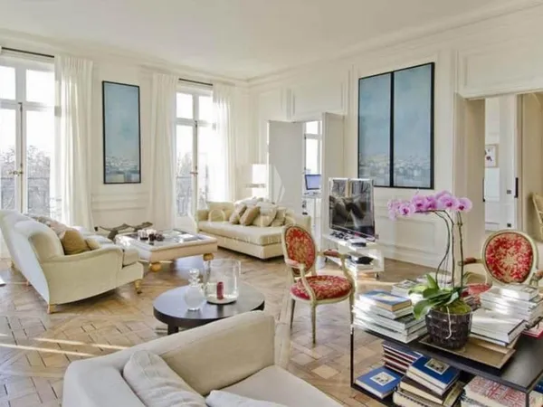 Appartement 7 pièces de 250 m2