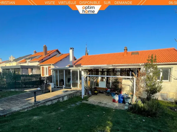 MAISON AVEC GRAND TERRAIN