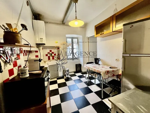 Maison de Village Authentique à Moltifao avec Potentiel Exce