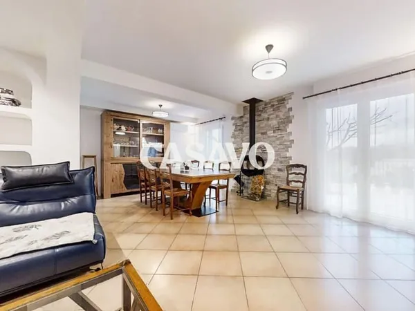 Vente Maison 5 pièces de 160m² - 06200 Nice