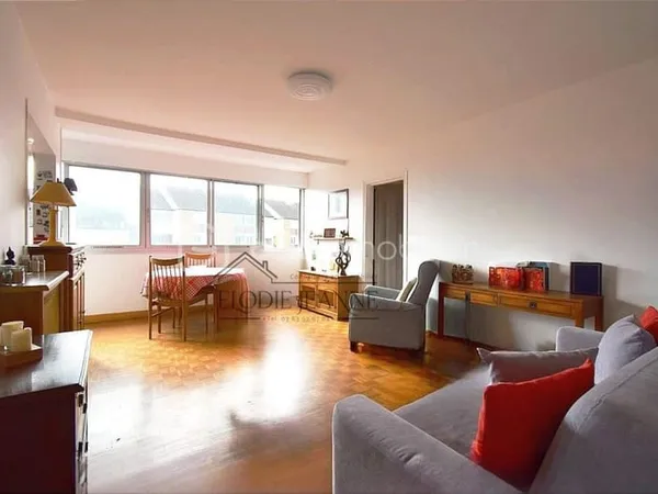 Appartement 3 pièces lumineux dans le quartier recherché 'Le Village' à Gennevilliers