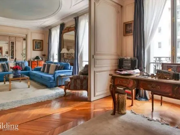 Paris 17e - Place du Maréchal Juin- à vendre - 6 pièce - 192 m² avec 15 m² de balcon