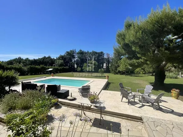 Villa familiale en campagne de Mouriès