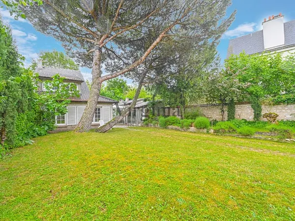 Nogent-sur-Marne - Maison 5 pièces de 173m²