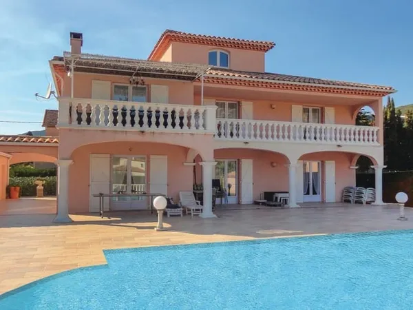 Maison Vente Roquebrun 9p 256m² 725000€