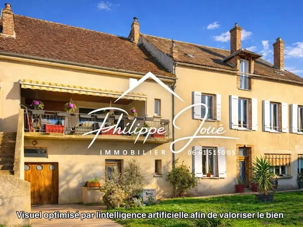 Maison 8 pièce de 260 m2 à Villeneuve l'Archevêque (89190)
