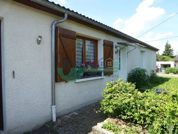 Maison familiale, proche de toutes commodités, à 5 min d'Aillant-sur-Tholon