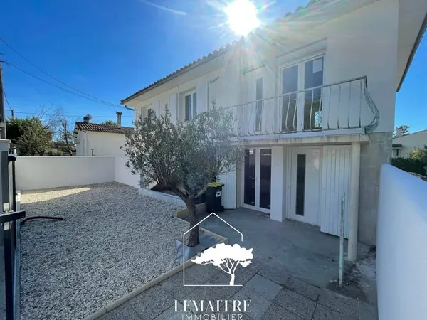 INVESTISSEMENT LOCATIF Appartement T4 LA TREMBLADE (17390)