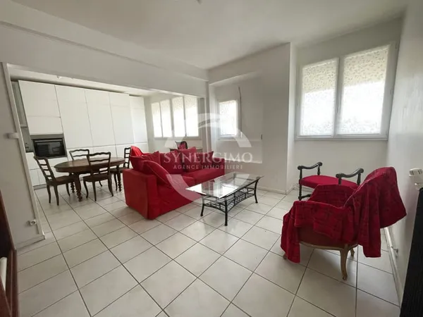 Appartement T2 - 51 m2 - PESSAC CENTRE