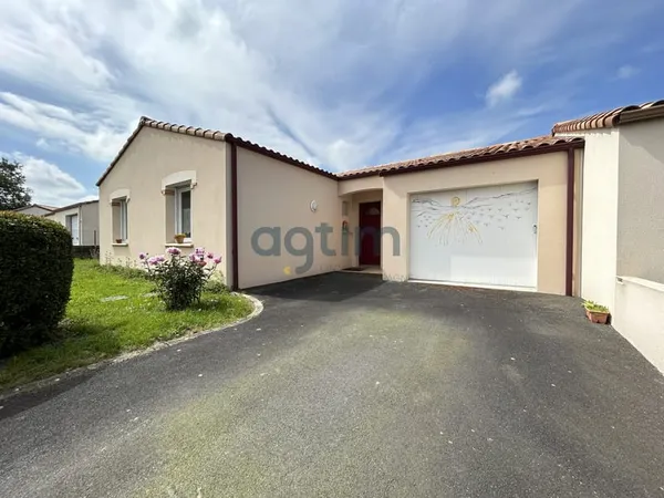 Les-Landes-Génusson, plain pied, 3 chambres, terrain, garage