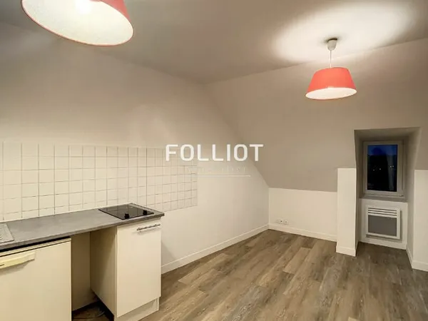 COUTANCES : appartement T1 (14 m²) en location