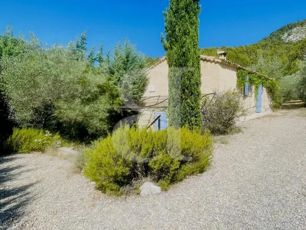 Mas avec piscine à Buis-les-Baronnies - Exclusivité