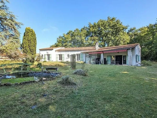Maison 5 chambre(s) à vendre