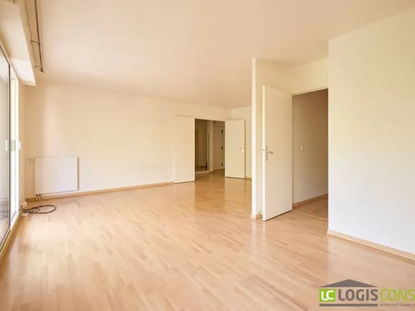 APPARTEMENT - RUE DE CHARTRES