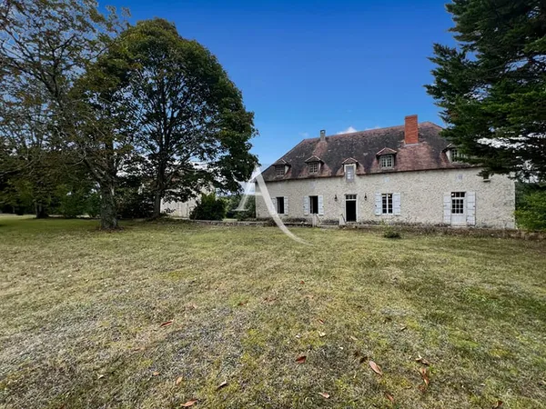 Propriété de campagne avec 10 hectares ..