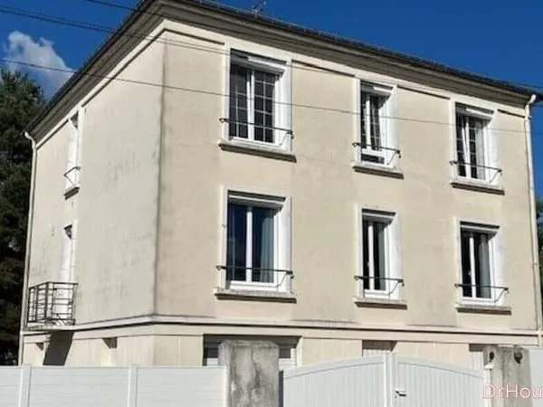 Spacieuse Maison Familiale de 6 pièces à Amilly