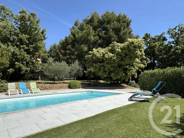 Maison 5 pièces 140 m²