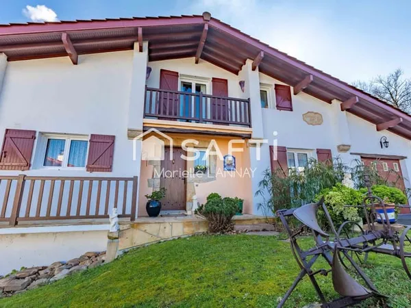 Belle maison familiale avec vue sur les montagnes