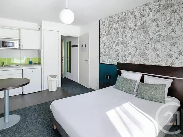 Studio 1 pièce 21 m²