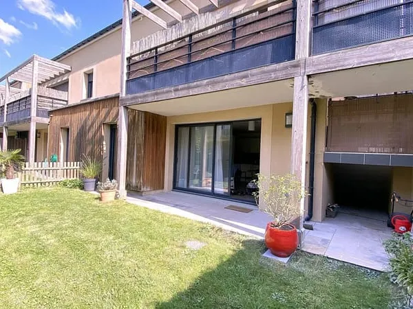 F2 + JARDIN + PARKING + DEPENDANCE