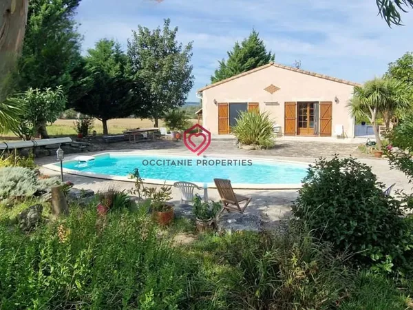 Charmante maison avec piscine et vue imprenable
