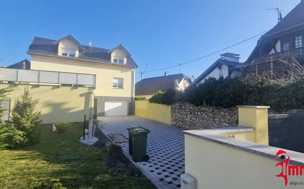 Tres belle maison a venir decourir !