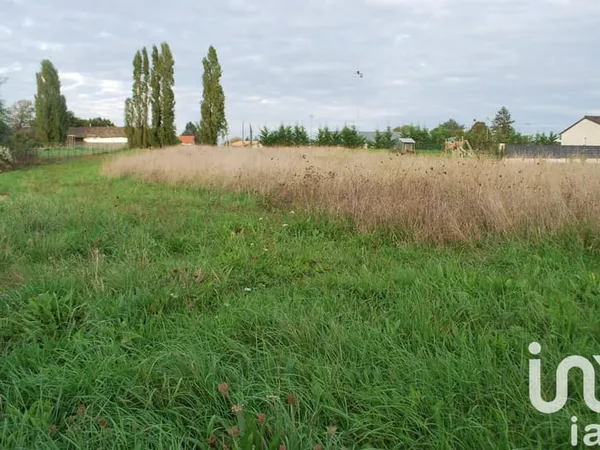 Terrain 902 m²