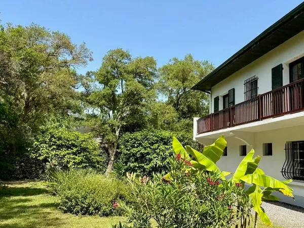 “West Riviera Beach Estate” A Vendre Hossegor Entre Lac & Mer, calme absolu, superbe villa 7 ch. / 3