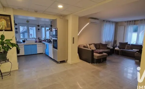 Vente Maison traditionnelle 6 pièces