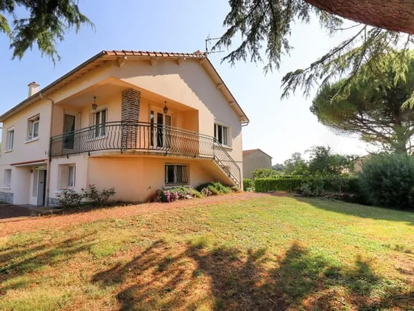 Maison Sainte Ouenne 5 pièce(s) 132 m2