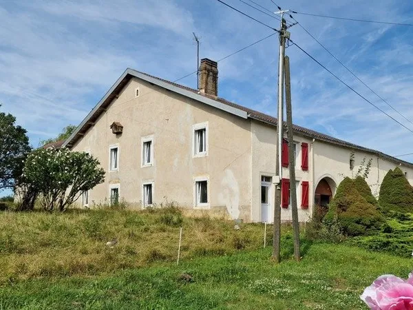 Dpt Vosges (88), à vendre proche de CONTREXEVILLE VITTEL - FERME LORRAINE T7 sur 1,7 hectare de TERR