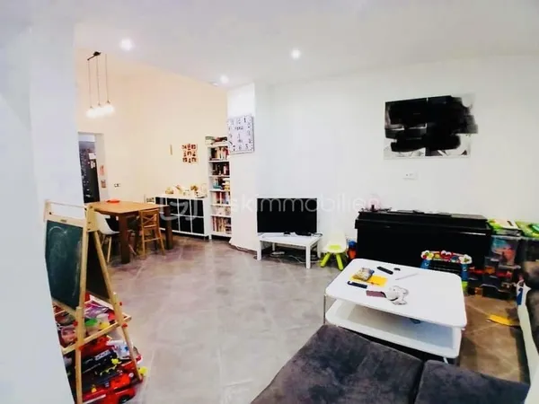 Maison de ville 4 chambres 145 m2