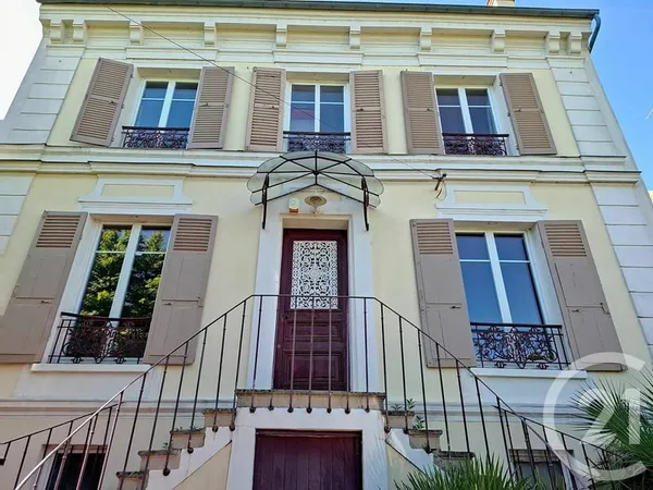 Maison 8 pièces 186 m²