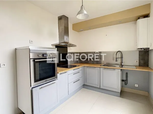 Appartement avec extérieur, garage et stationnement -Quartier Issanchou, Montauban
