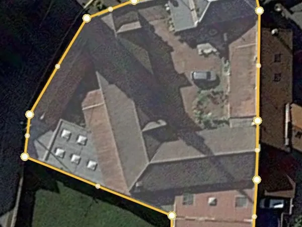 Local commercial 850 m²