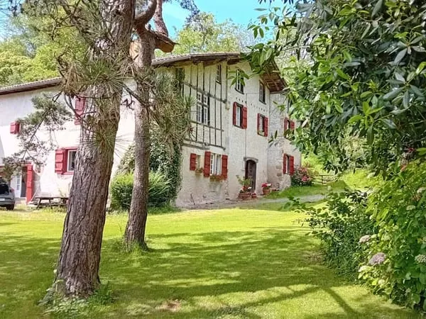 Souraïde limite St-Pée Le Lac