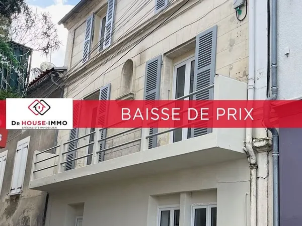 16600 RUELLE SUR TOUVRE IMMEUBLE DE 100m² entièrement rénové