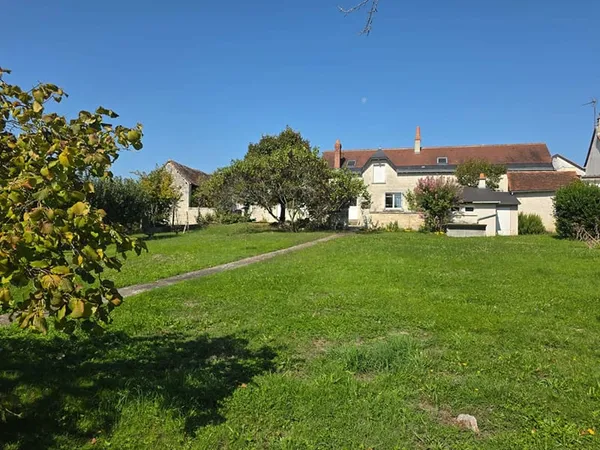 POUZAY (37380) Maison 7 pièces 147 m2