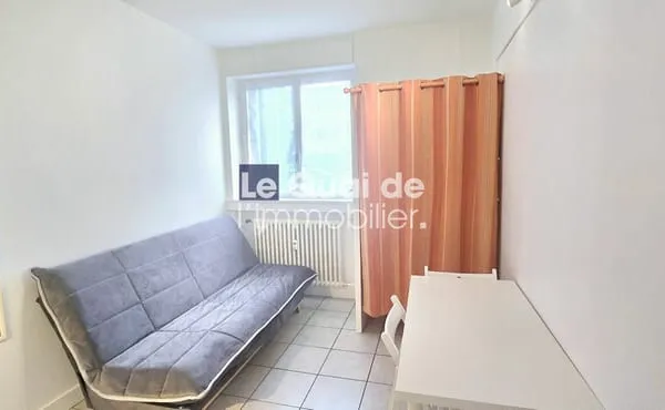 À vendre : Studio Meublé 13 m² - Coeur de Grenoble - 6% d