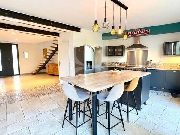 Maison avec piscine à vendre proche de Vaison la Romaine